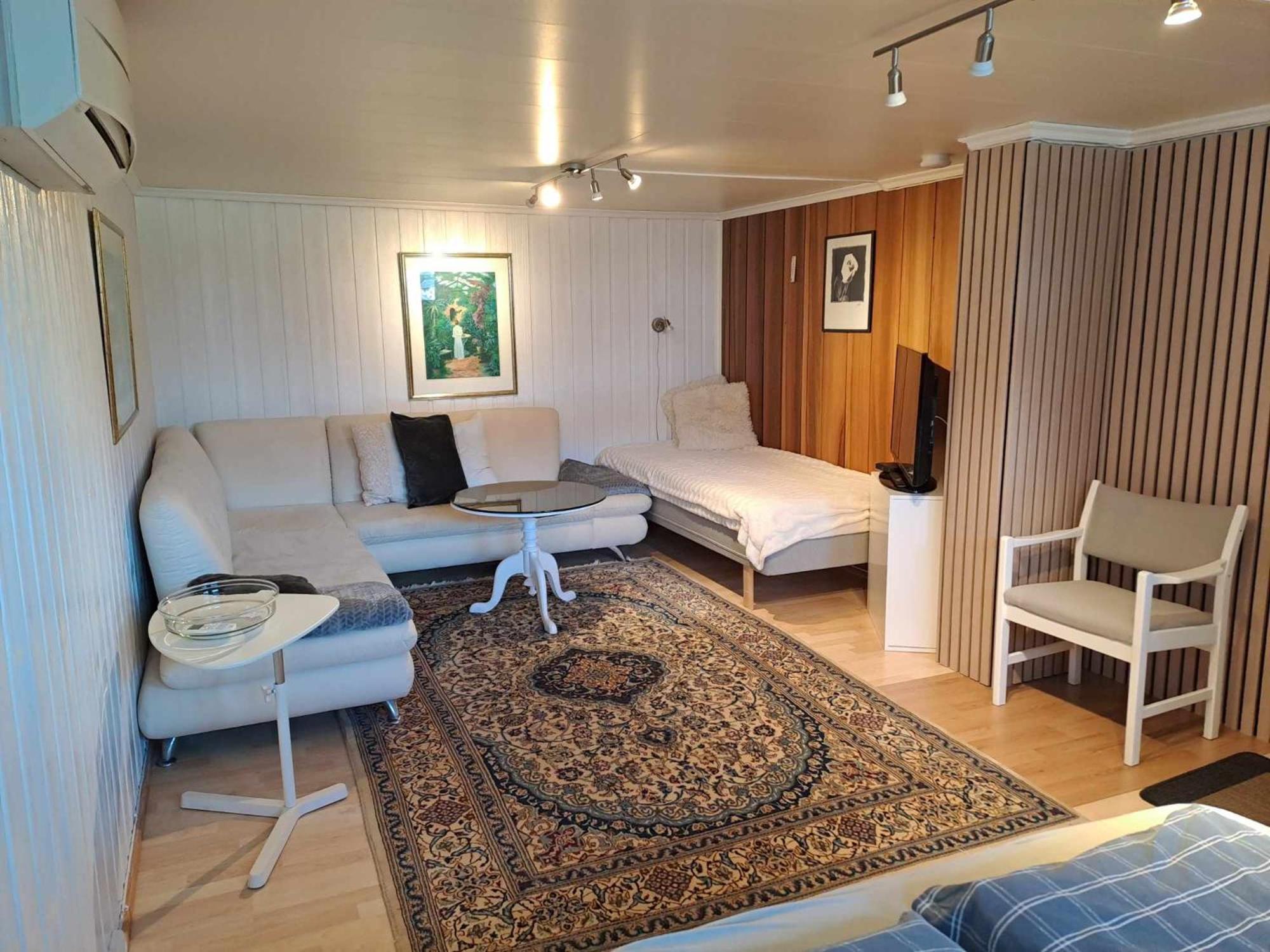 Apartment Tryms Vei 20A - Stor Leilighet Kristiansand Exteriör bild